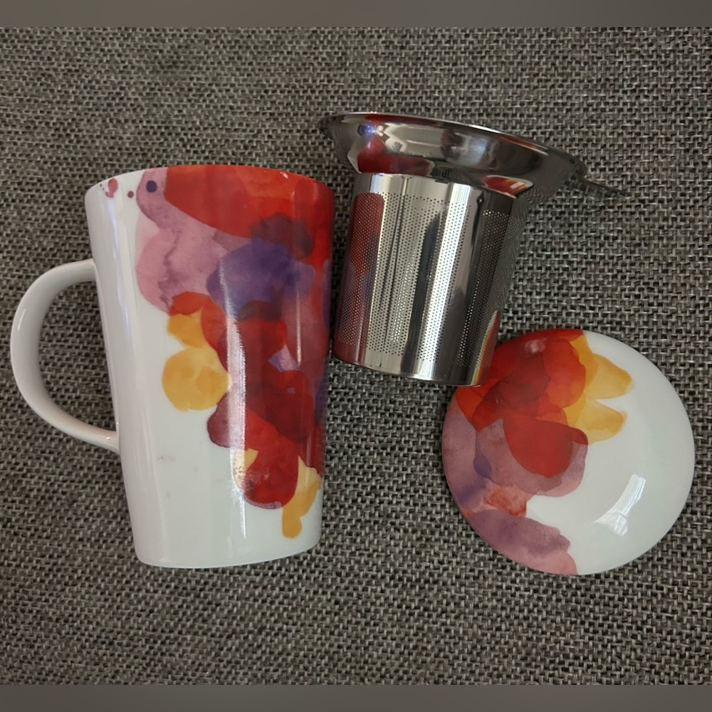 Teavana Mug With Stainless Tea Infuser and Lid